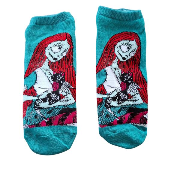 Disney Nightmare Before Christmas Sally Blue Size 6.5-9 (Fabric Socks Unisex) - Picture 3 of 3